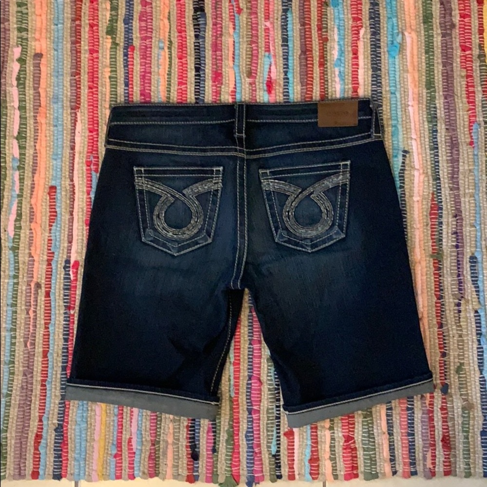 Big Star Maddie Stretch Bermuda Shorts 31R NWOT